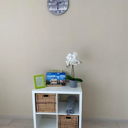 Balatoni Elmeny - Csopaki Apartmanlakasok 20 Meterre A Balatontol Apartment *